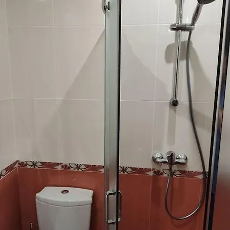 Modern 2bdrm In 5* & Pool