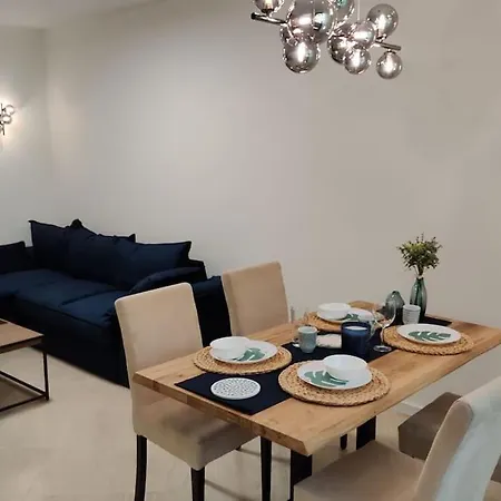 شقة Modern 2bdrm In 5* & Pool