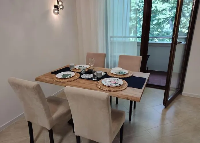 Modern 2bdrm In 5* & Pool Apartamento